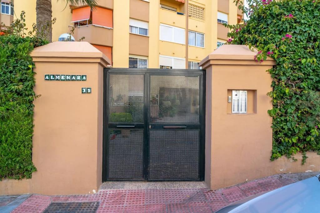 Apartamento Desayuno Con Vistas, Parking Privado Terraza La Cala Del Moral Exterior foto