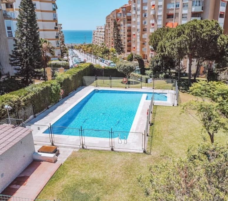 Apartamento Desayuno Con Vistas, Parking Privado Terraza La Cala Del Moral Exterior foto